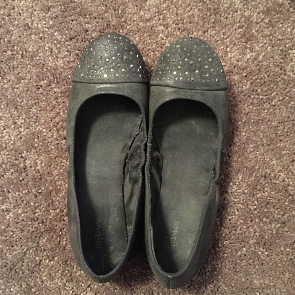 Studded toe black Macy’s flats